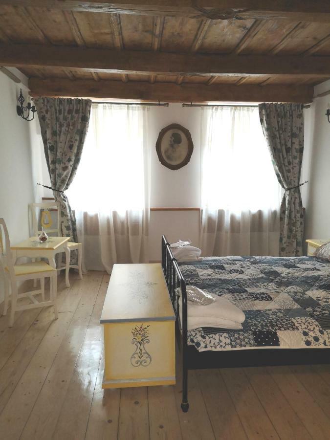 Crown Of Karolina Apartment Brașov Exterior foto