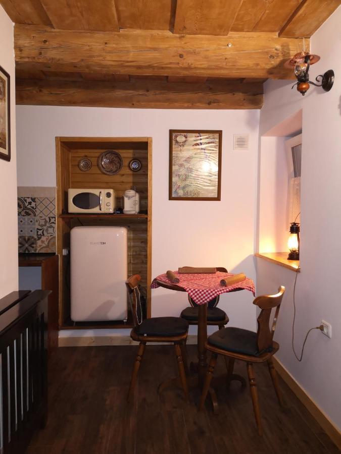 Crown Of Karolina Apartment Brașov Exterior foto